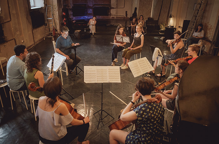 РМС направил студентов на летнюю практику в Московский ансамбль современной музыки