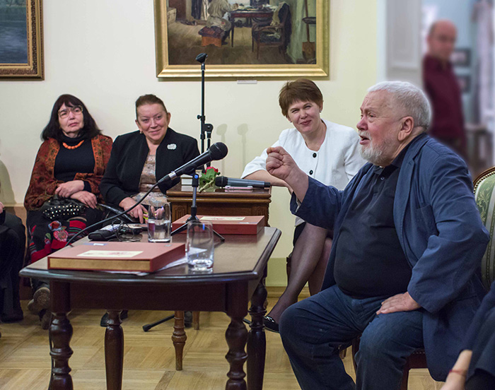 Сергей Соловьёв: Единственное, что понял – нельзя изменять мужу Сергей Соловьёв: Единственное, что понял – нельзя изменять мужу